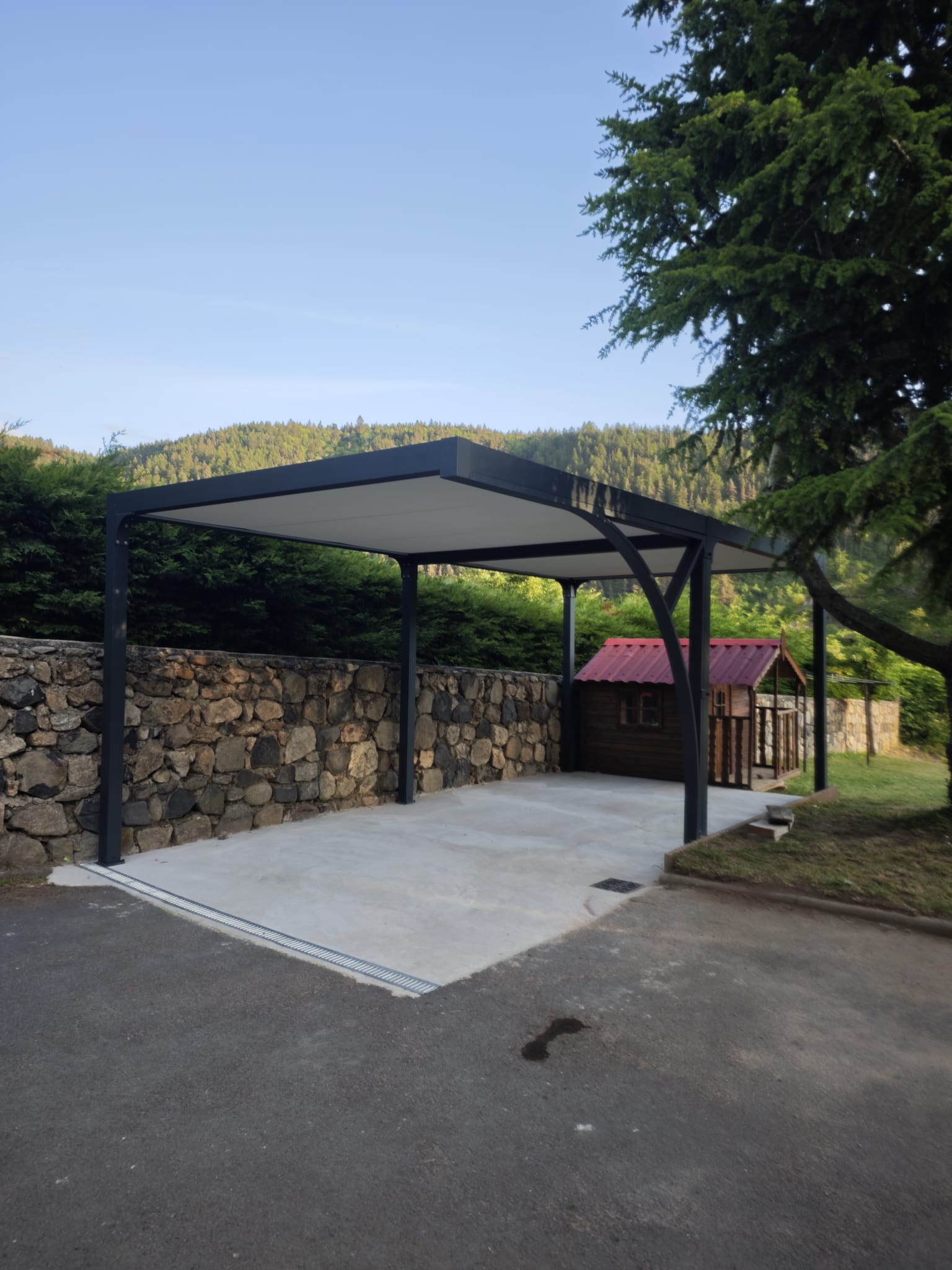 WhatsApp Image 2025-09-23 à 10.51.25_3ac9c8e6 entreprise pergola Haute loire